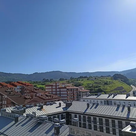 Patxike Con Plaza De Garaje Bermeo