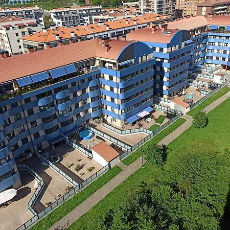 Patxike Con Plaza De Garaje