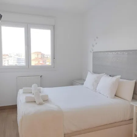 Patxike Con Plaza De Garaje Apartamento