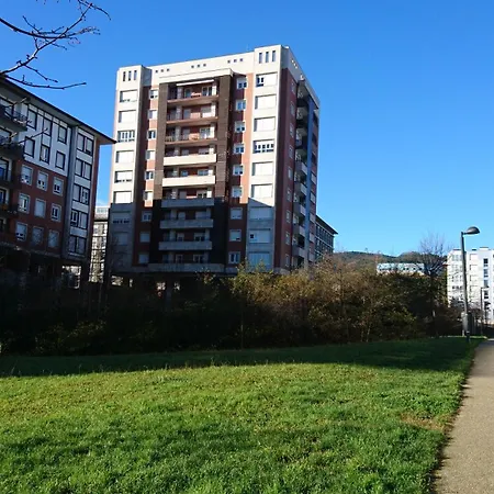 Patxike Con Plaza De Garaje